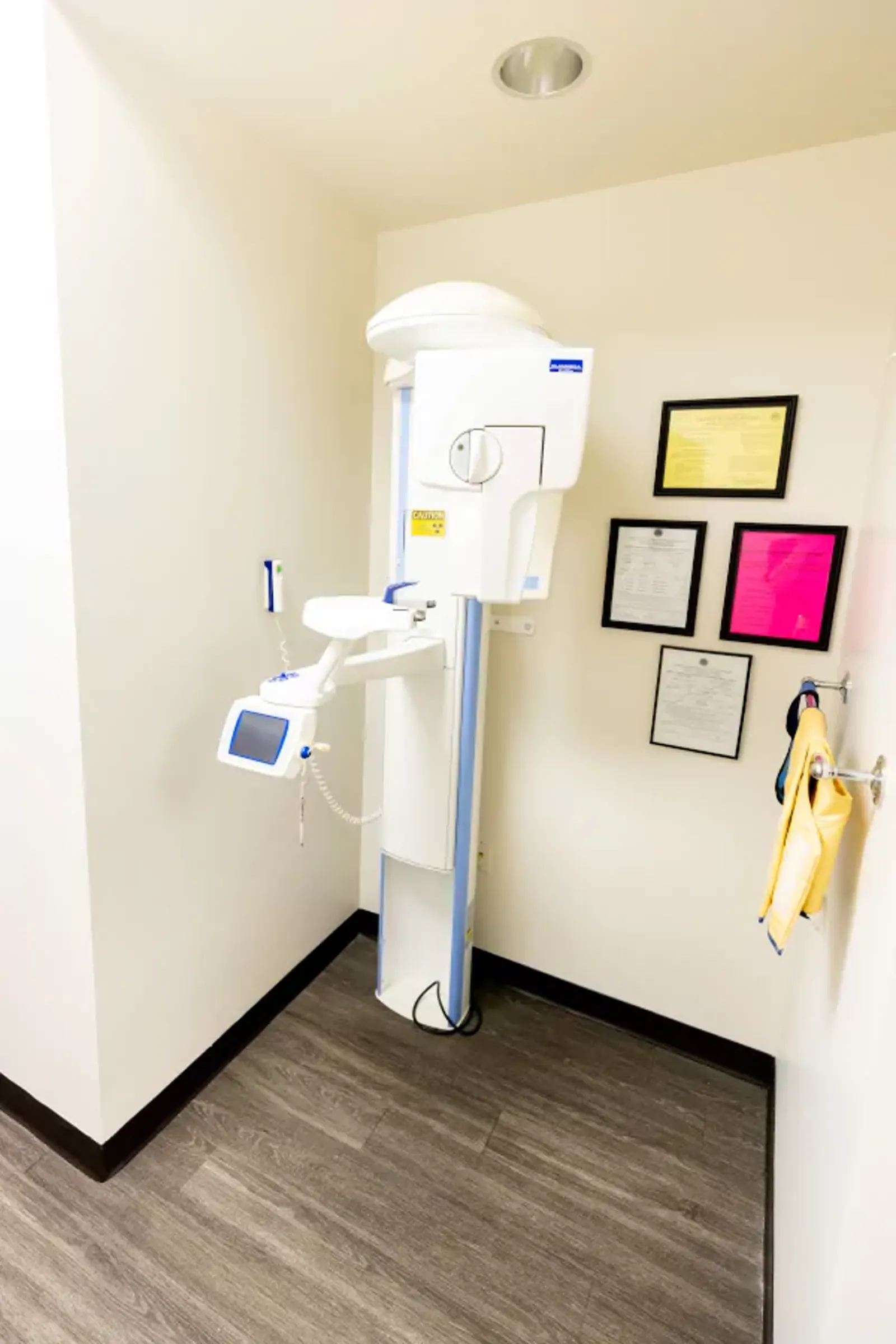 Technology and treatment area at Valley Dental Solutions